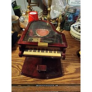 Vintage RARE Grand Piano Magic Motion Heart Musical Jewelry Box, Tested,‎ Large